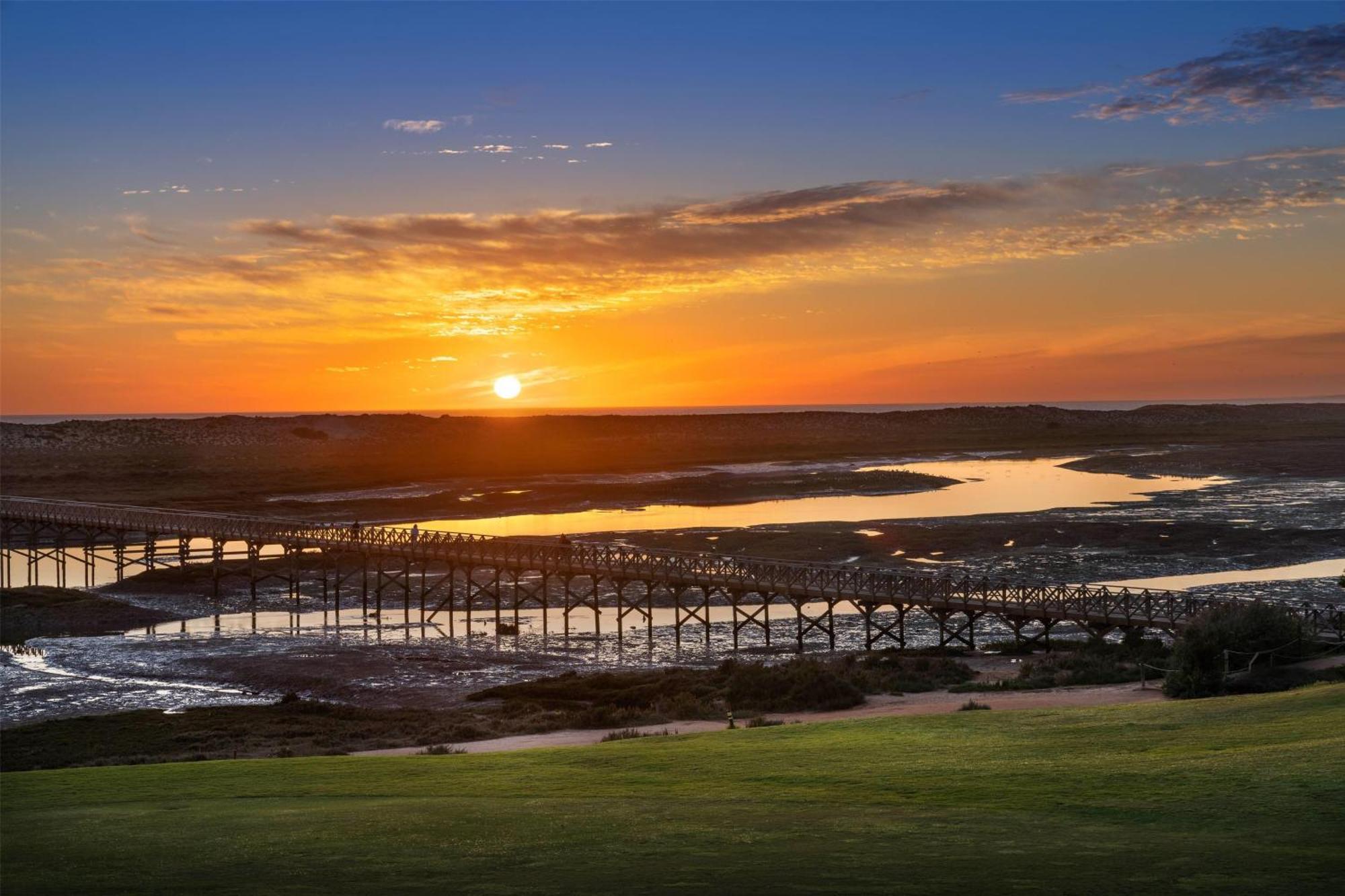 Wyndham Grand Algarve Hotel Quinta do Lago Ngoại thất bức ảnh