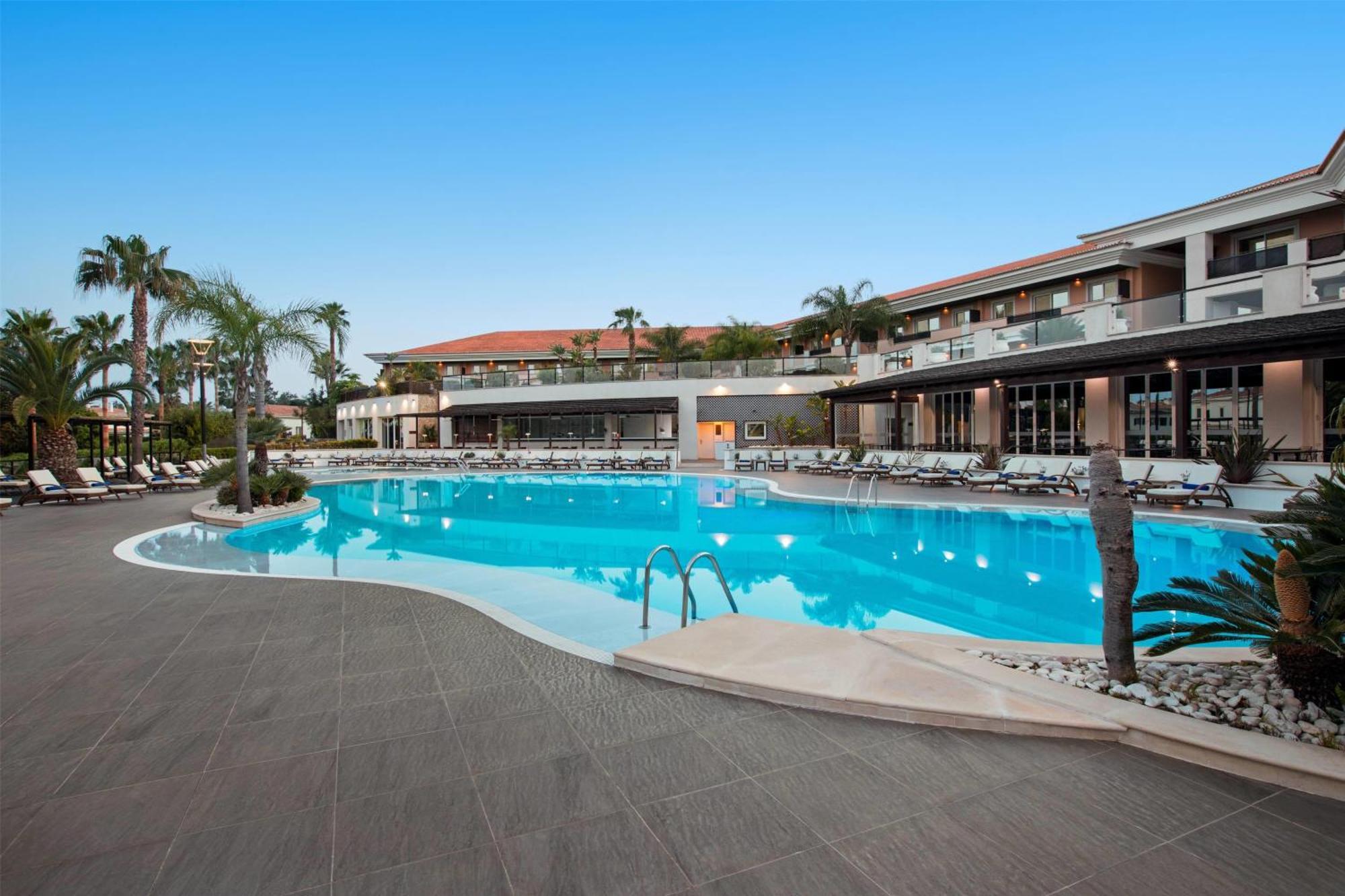 Wyndham Grand Algarve Hotel Quinta do Lago Ngoại thất bức ảnh