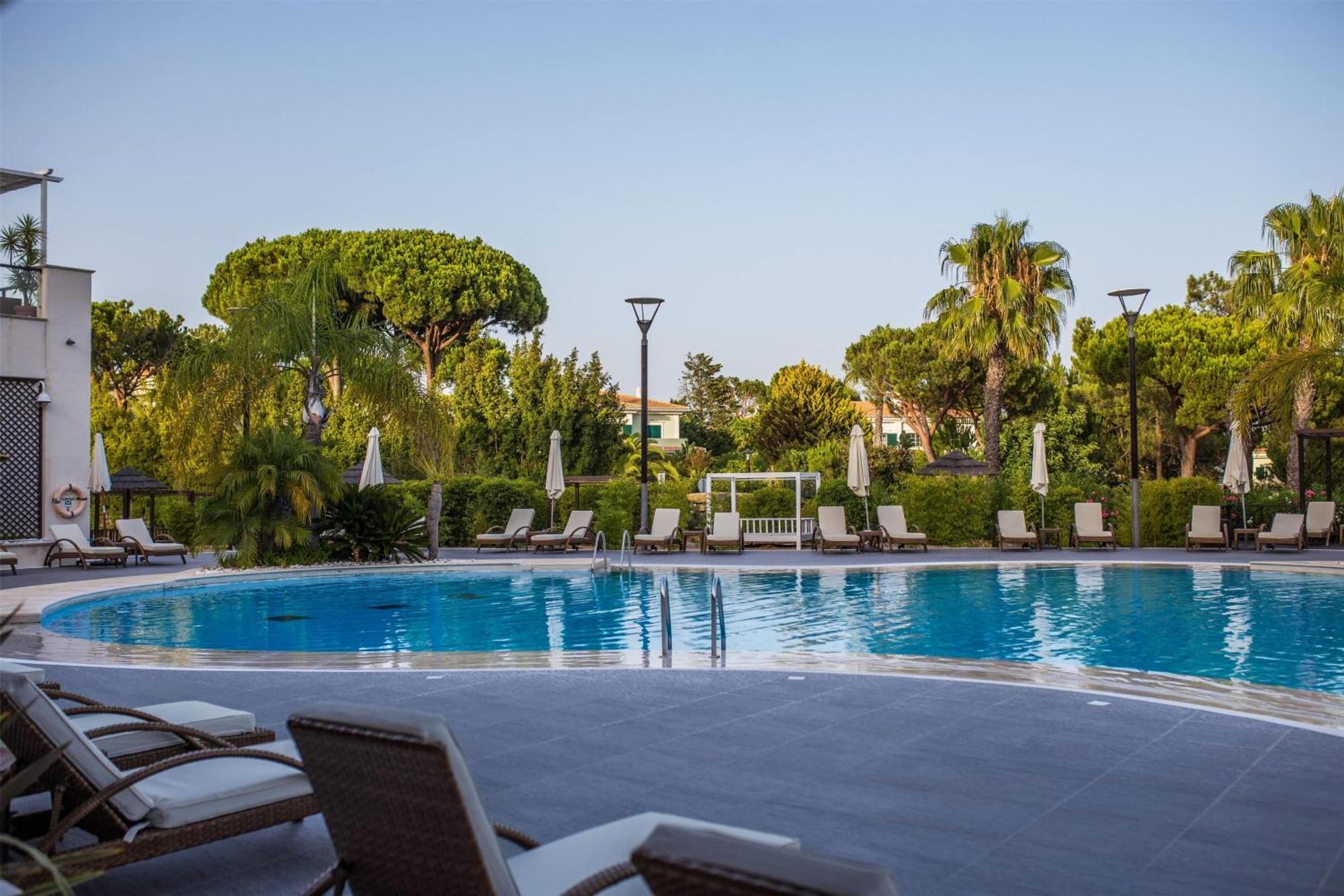 Wyndham Grand Algarve Hotel Quinta do Lago Ngoại thất bức ảnh