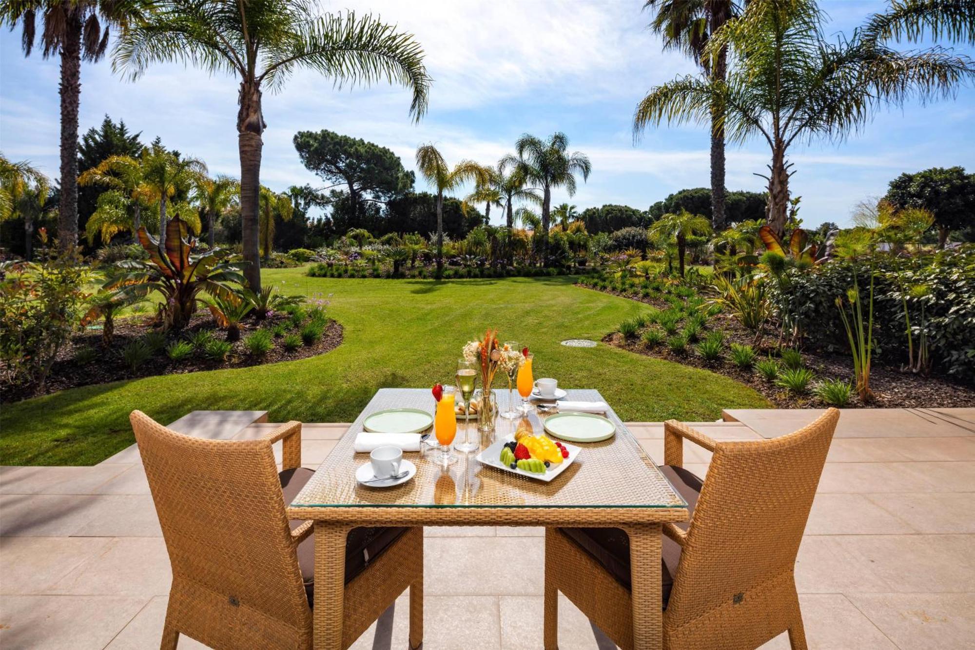 Wyndham Grand Algarve Hotel Quinta do Lago Ngoại thất bức ảnh